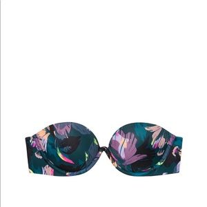 Victoria Secret strapless bra